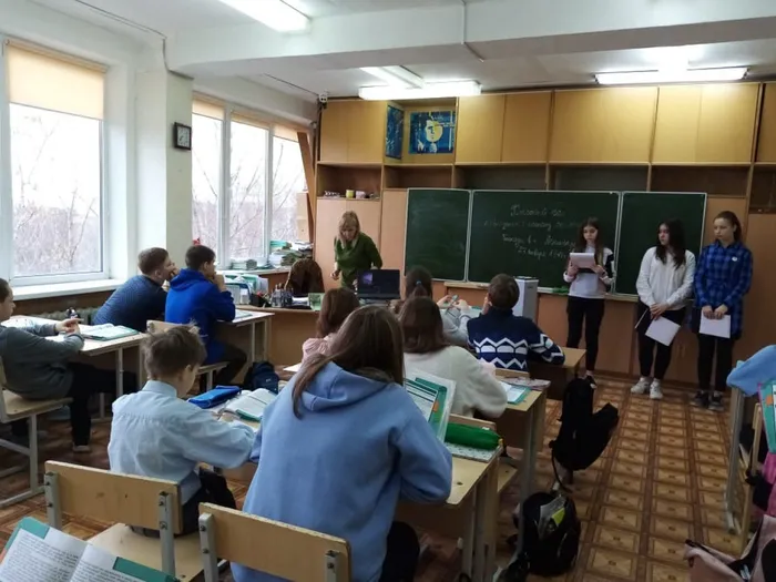 27 января 2021 года активисты РДШ под руководством Сидоркиной Ольги Николаевны провели линейку в 6-х и 9-х класса , посвящённую полному снятию блокады Ленинграда 27 января 1944 года.