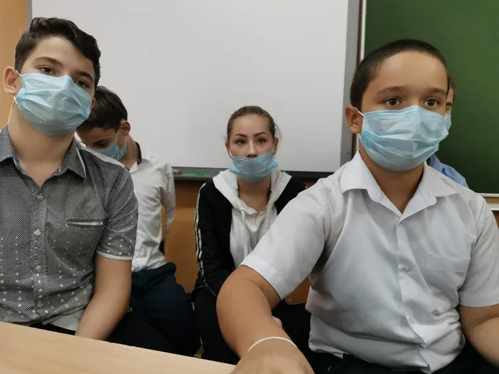 15 октября, в рамках проекта «Молодые машиностроители Ростова» наши ребята побывали на онлайн-экскурсии по территории завода «Ростсельмаш».&nbsp;