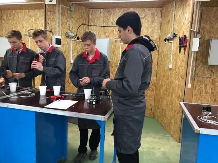 &nbsp;профпробы по компетенции: «Электромонтаж».